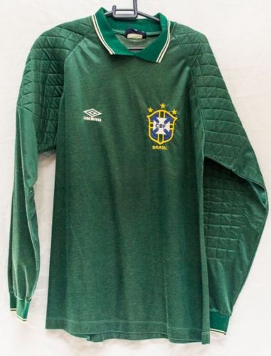 Brazil 1992-93 GK 1 Kit